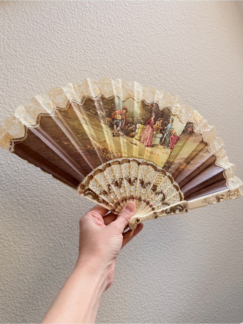 Vintage Victorian Folding Hand Fan With Lace Trim